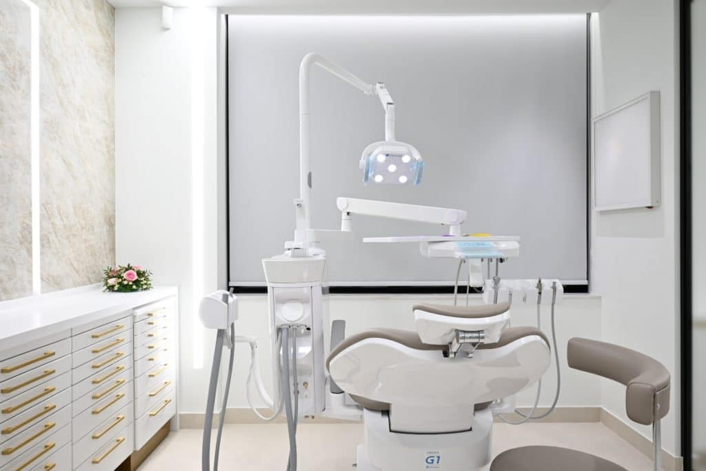 IMG-d76b509b027869a81c7d0cd2ea799ffa-V Oralis Μαρούσι