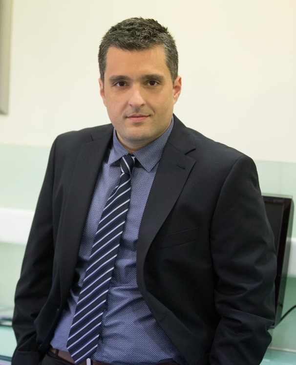 Ιατρική Ομάδα Dr. Fotis Exarchou DDS, DiplOrth, MSD, MScLingOrth, PhD Specialist Orthodontist ειδικός ορθοδοντικός